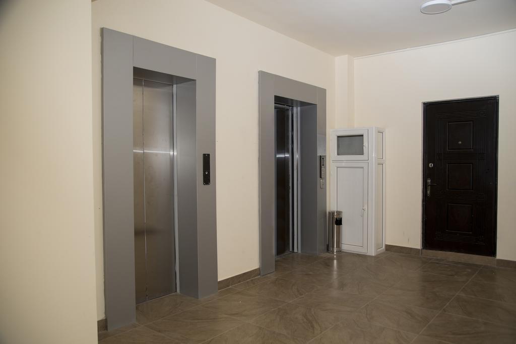City Centre Apartments By Picnic Yerevan Exterior photo